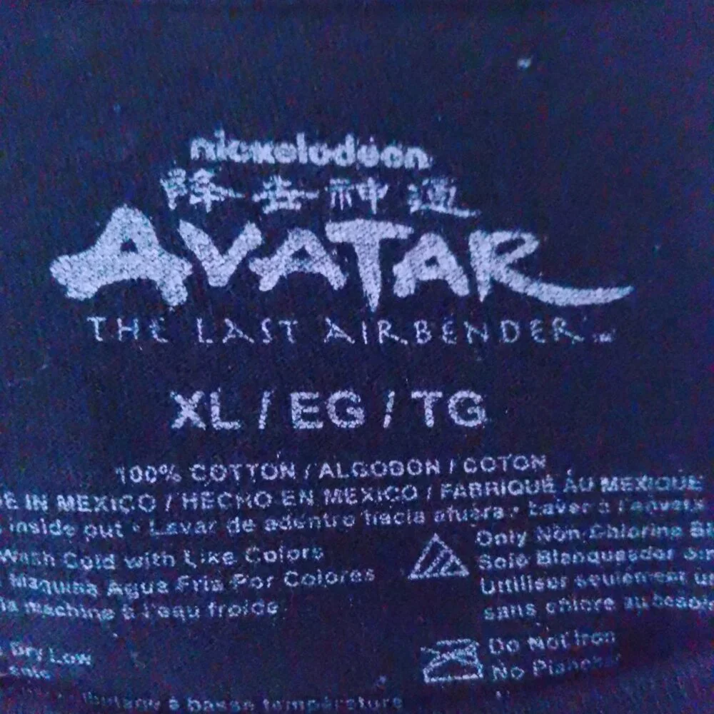 Avatar - The Last Airbender Tshirt Size XL - Picture 2 of 3